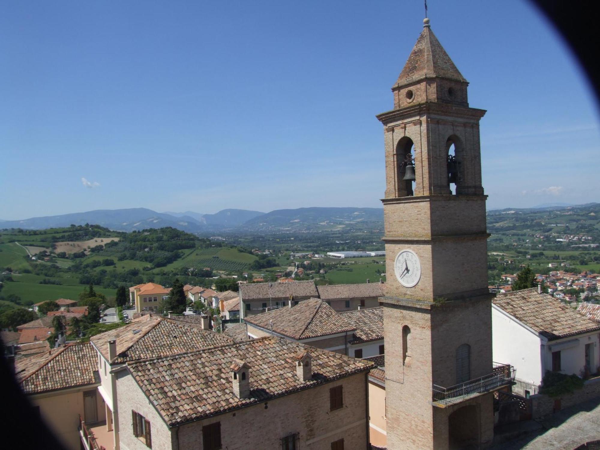 Albergo Diffuso Borgo Montemaggiore Montemaggiore al Metauro Phòng bức ảnh